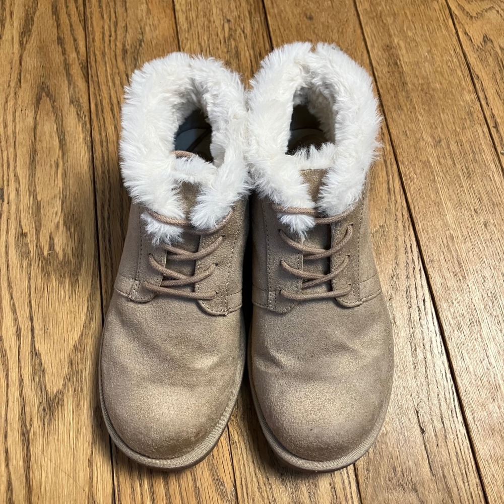 Makalu California Kora Tan Faux Fur Lace Up Ankle Boots Womens 7.5